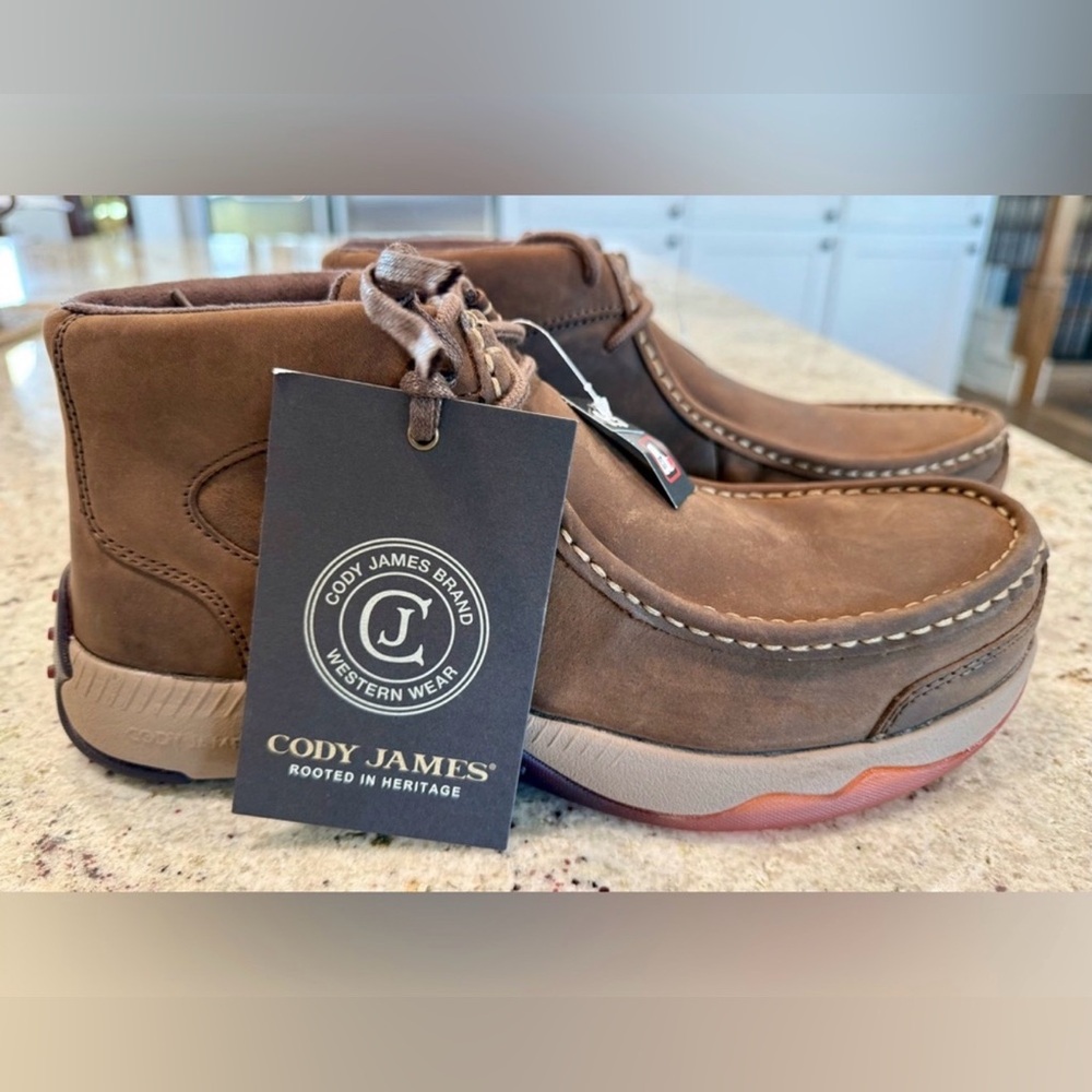 CODY JAMES MEN'S LOW CUT CASUAL DRIVER WORK SHOES - COMPOSITE TOE "NWT"